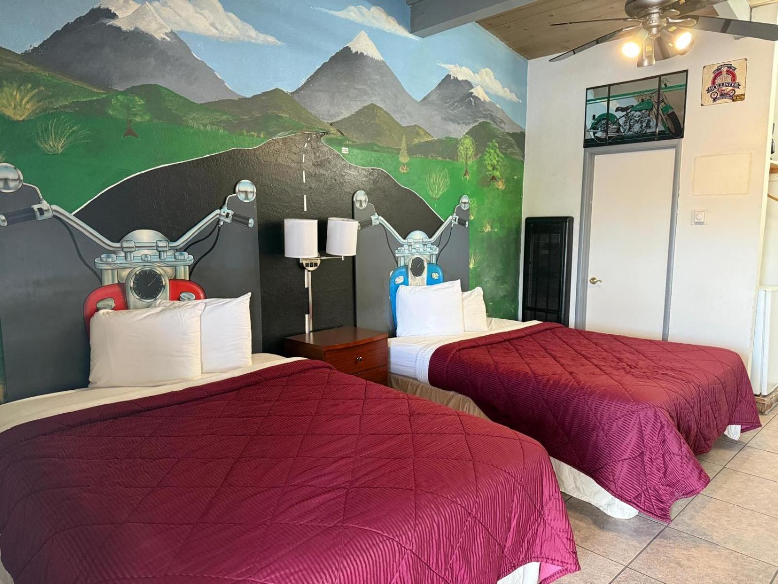 Cinderella Motel Hollister Extérieur photo