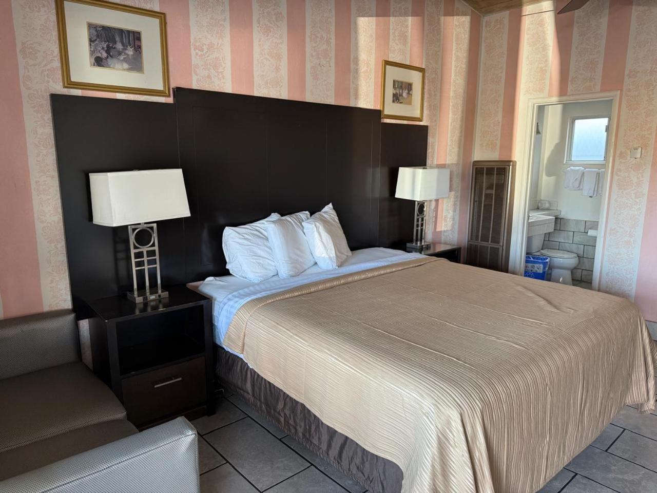 Cinderella Motel Hollister Extérieur photo